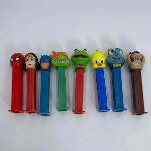 Vintage Pez Dispenser Lot of 8